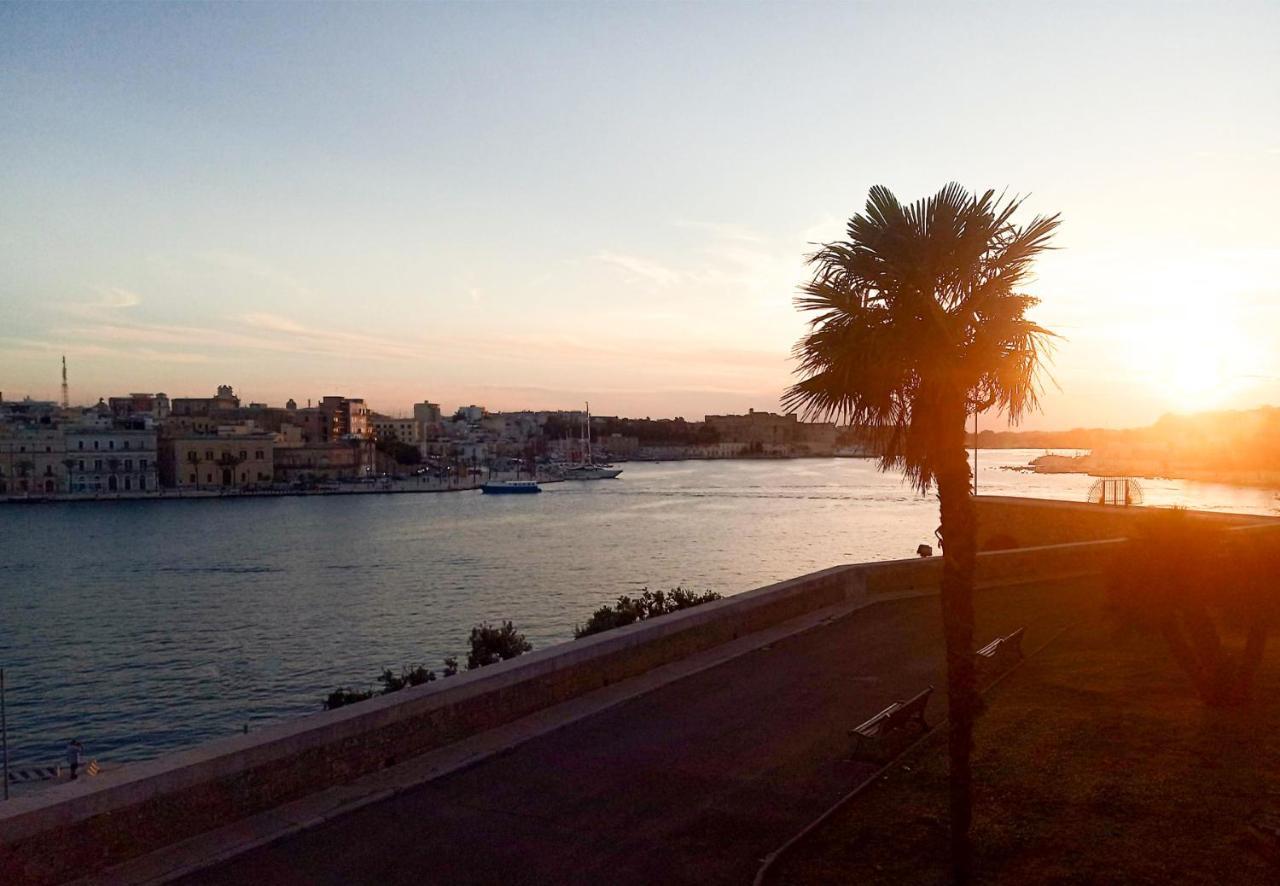 Casa Orchidea - The Fab Stay Brindisi Buitenkant foto